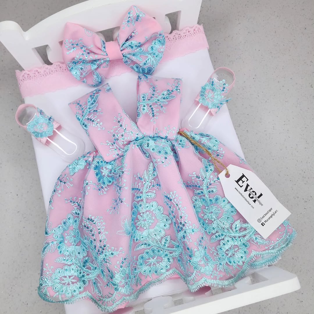 Aqua y rosa