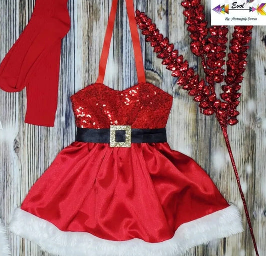 Mamá claus dressed