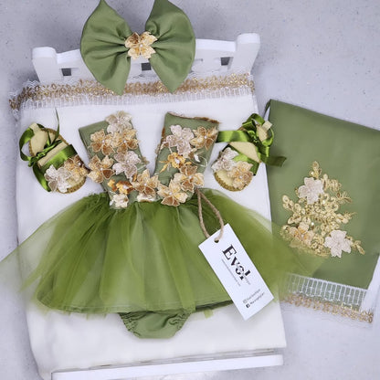 Sage Green y Flores oro 3d