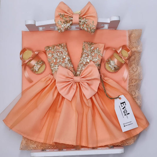 Peach y oro