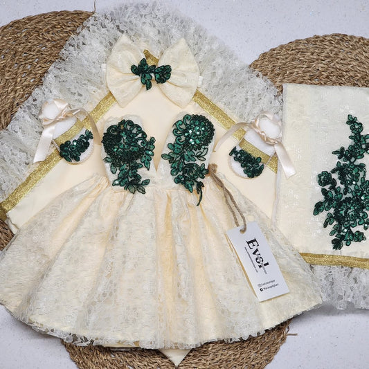 Crema y verde