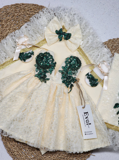 Crema y verde